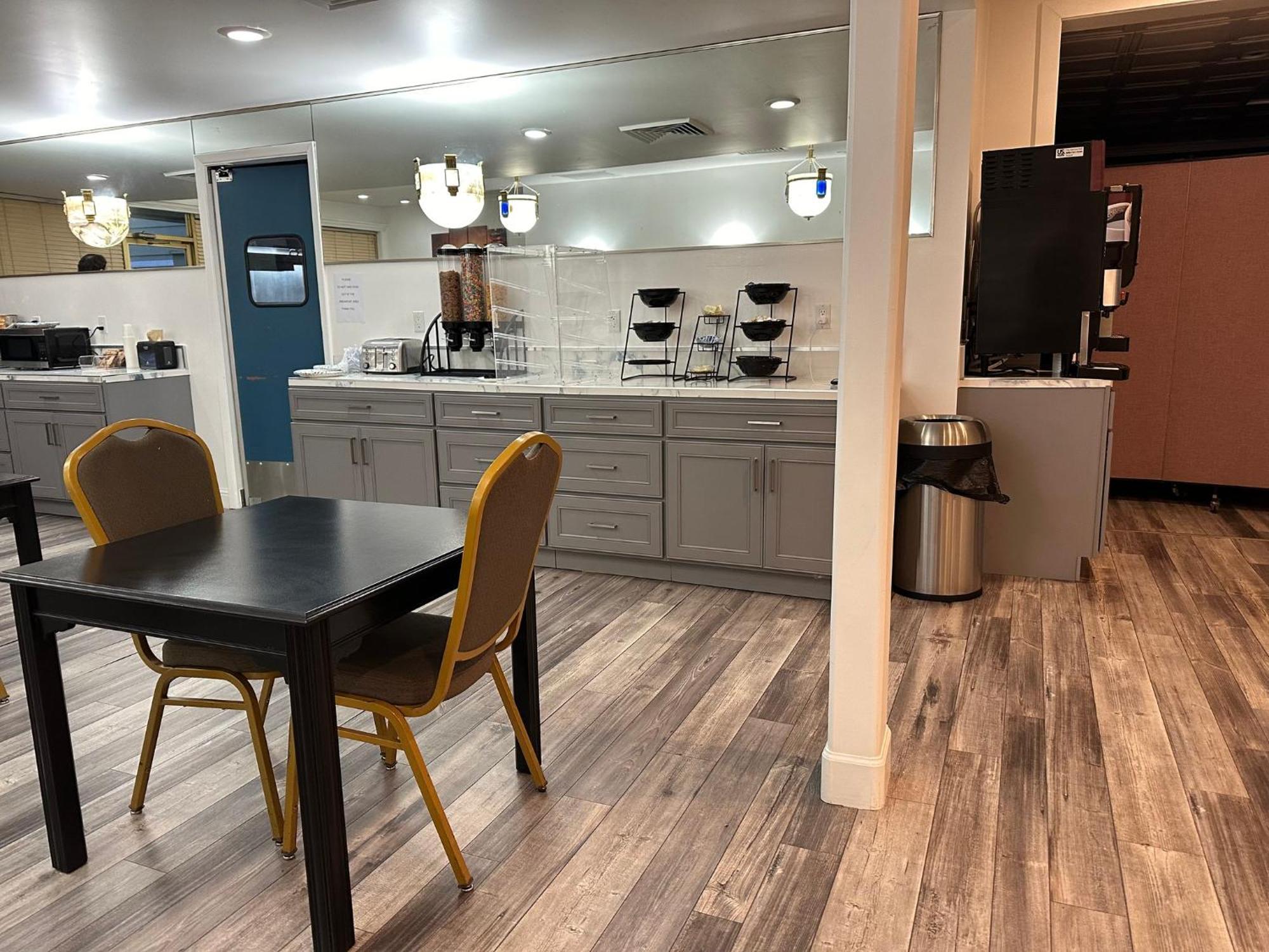 Red Roof Inn Yuba City Bonanza - Marysville 外观 照片